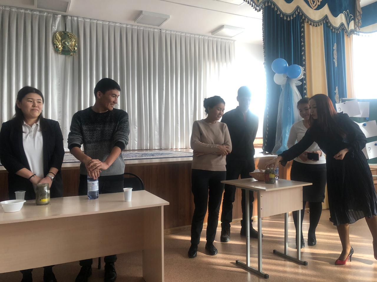 10.01.2020 жылы № «184ЖББМ» КММ -де 5-7 сынып оқушылары мен ата-аналарына Құқық бұзушылыктың алдын алу мақсатында Алатау аудандық ішкі істер бөлімінің аға  лейтенанты Бапанов Абылайхан Бейсенбайұлының қатысуымен жийналыс өтті.