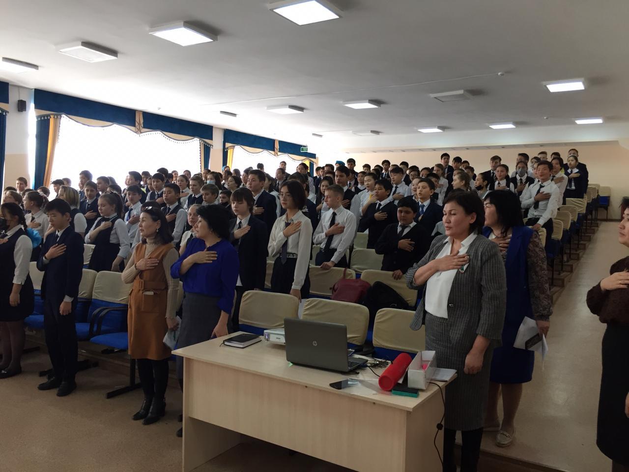 84 ЖББМ Жас өспірімдердің арасында құқық бұзушылықтың алдын алу мақсатында 7- сыныптар арасында іс- шара өтті.