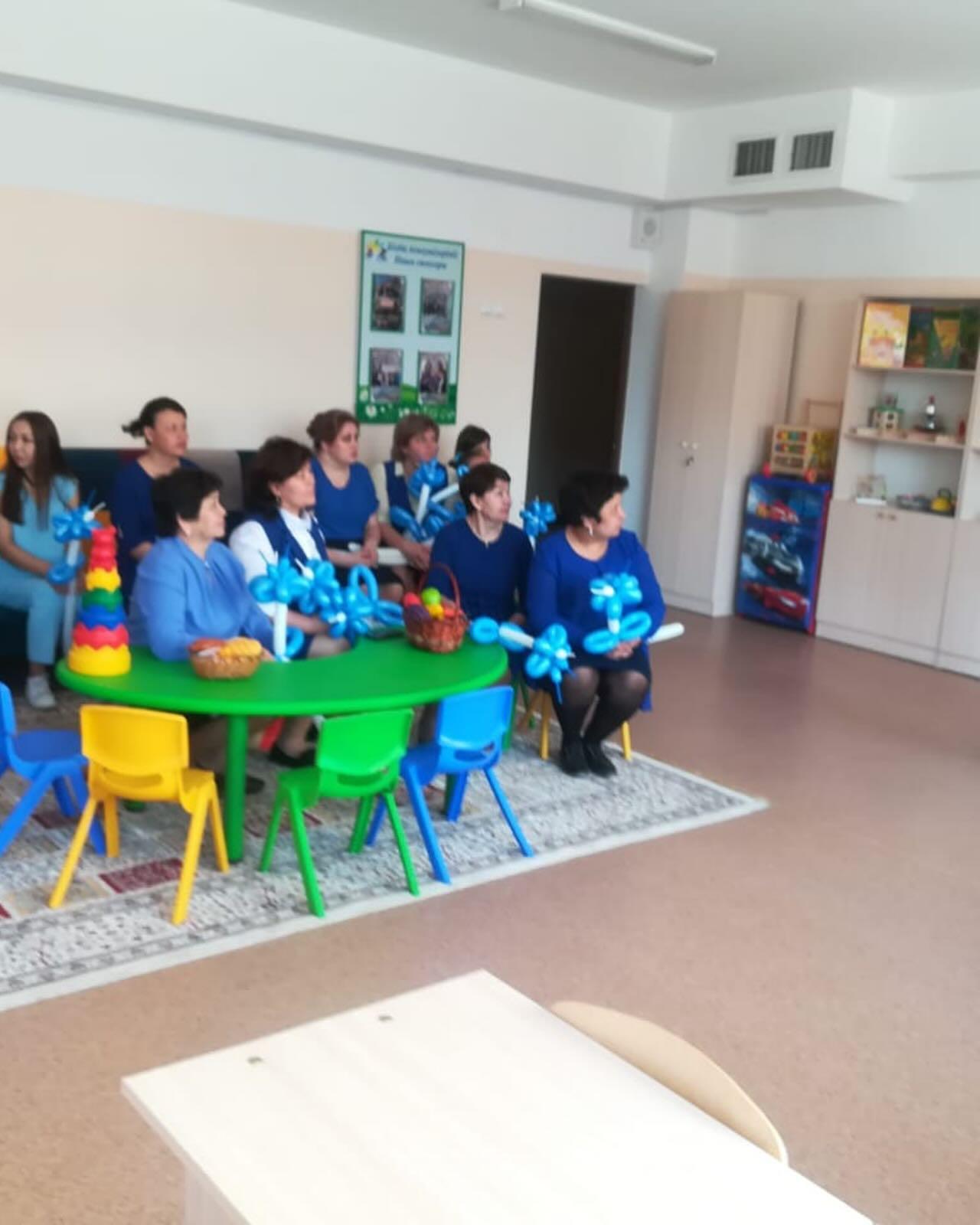 Специалисты ЦК “Инклюзивная академия” КГУ “ОШ №184” провели круглый стол среди учителей на тему “Признаки аутизма”.