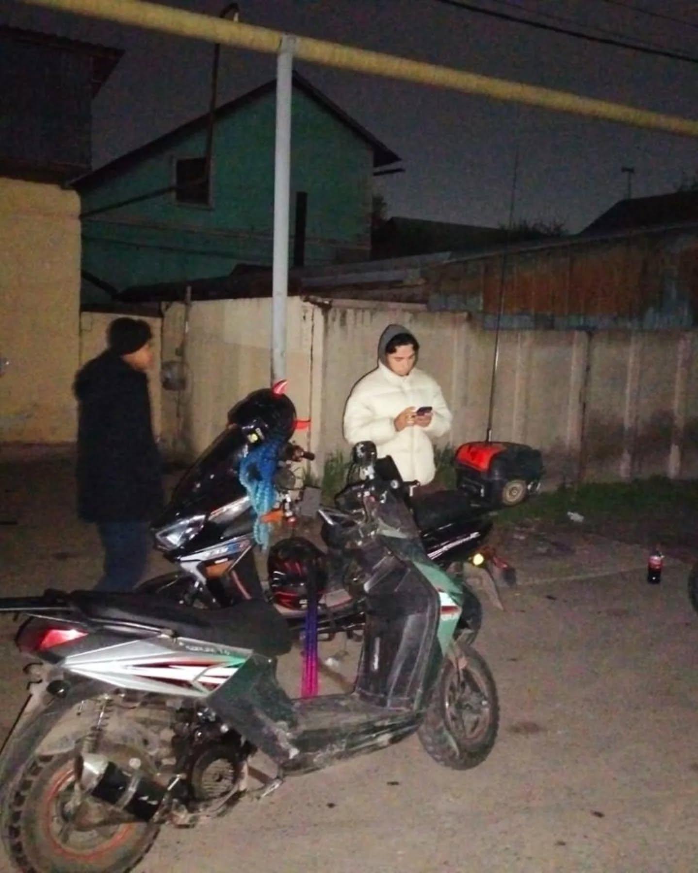 ДТІЖО К.Омарова, М.Турысбаев және мектеп инспекторы А.Мухидинмен бірге    түнгі  уақытта   көңіл көтеру орындарына (кафе, мейрамханалар, түнгі клубтар және т.б.) рейд жұмыстары жүргізілді.